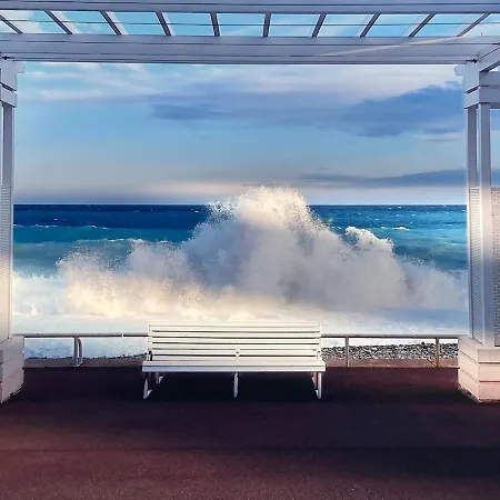 Excepetional View شقة *