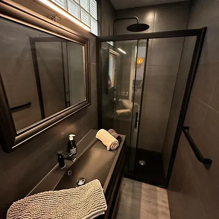 Excepetional View Апартаменты *